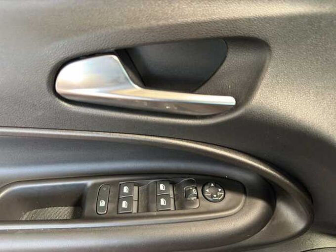 Jeep Avenger 1.2 Altitude  //Navi/Kamera/Sitzheizung 