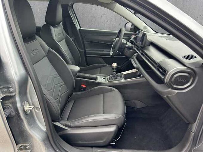 Jeep Avenger 1.2 Altitude //Navi/Kamera/Sitzheizung