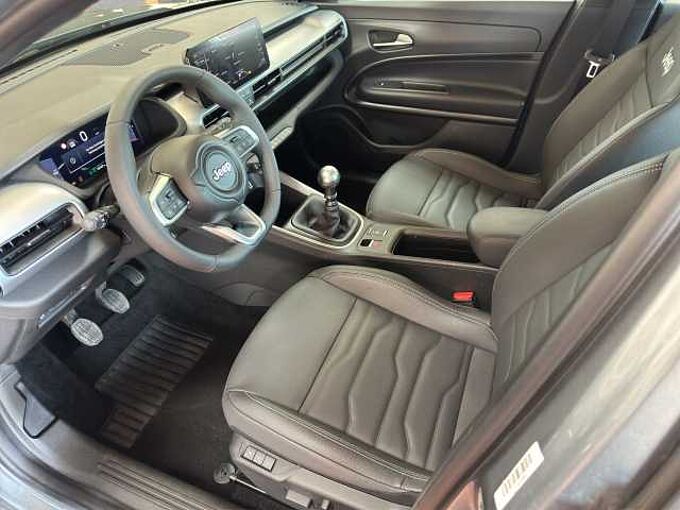 Jeep Avenger 1.2 Altitude //Navi/Kamera/Sitzheizung