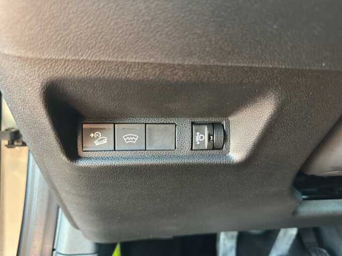 Jeep Avenger 1.2 Altitude //Navi/Kamera/Sitzheizung