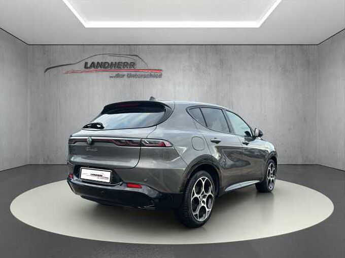 Alfa Romeo Tonale 1.5 Veloce 360&deg; Kamera/Navigationssystem