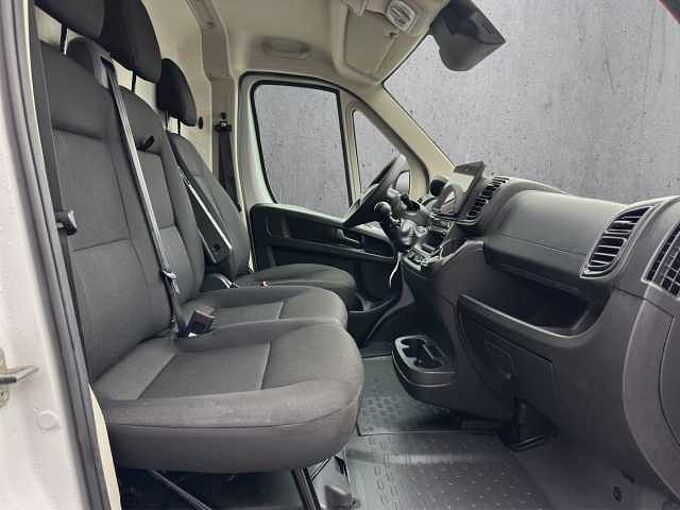 Fiat Ducato Kasten 35 L3H2 //Kamera/PDC /Navi