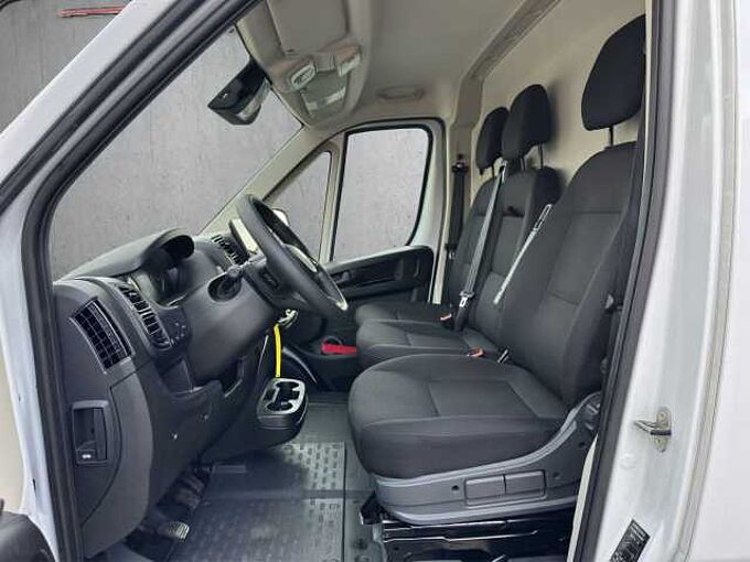 Fiat Ducato Kasten 35  L3H2 //Kamera/PDC /Navi