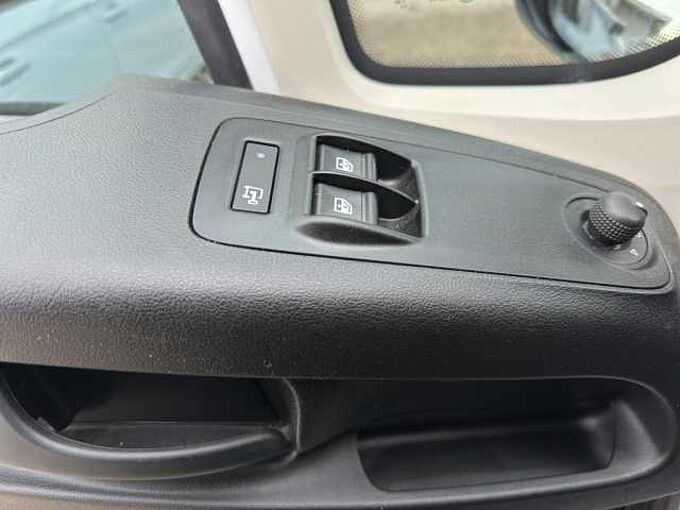 Fiat Ducato Kasten 35  L3H2 //Kamera/PDC /Navi