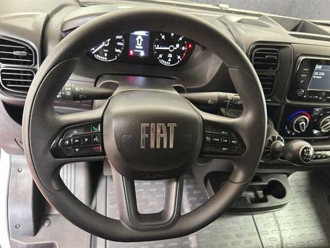 Fiat Ducato Maxi L4H2 /PDC hinten/Kamera/Spurhalteassistent