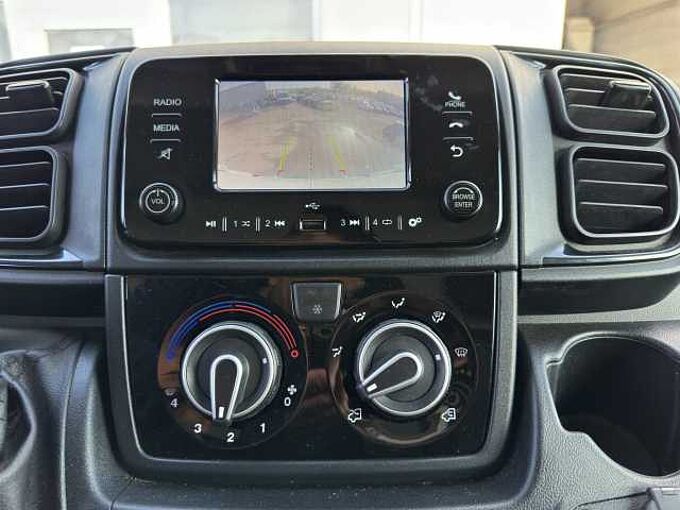 Fiat Ducato Maxi L4H2 PDC hinten/Kamera/Spurhalteassist.